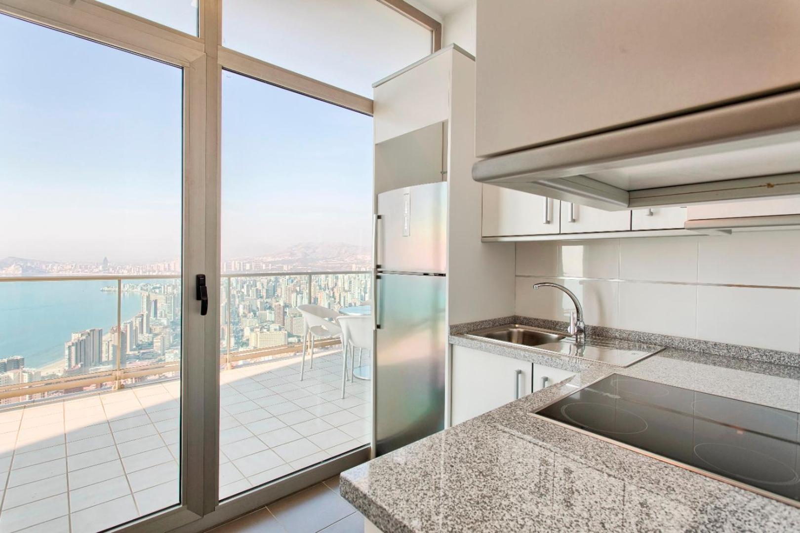 Luxury Apartment On The 40Th Floor With Amazing Views Benidorm Eksteriør bilde