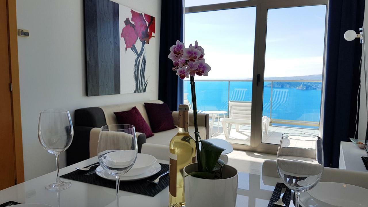 Luxury Apartment On The 40Th Floor With Amazing Views Benidorm Eksteriør bilde