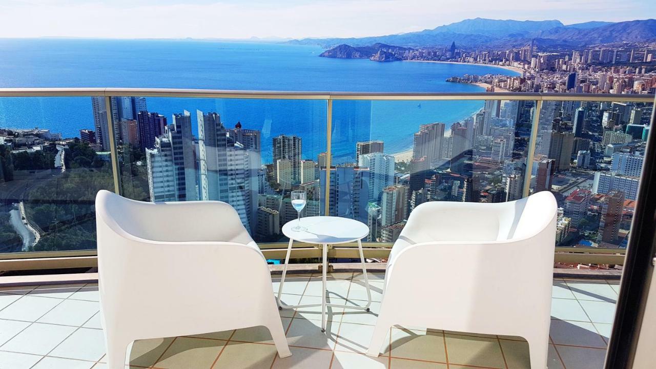 Luxury Apartment On The 40Th Floor With Amazing Views Benidorm Eksteriør bilde