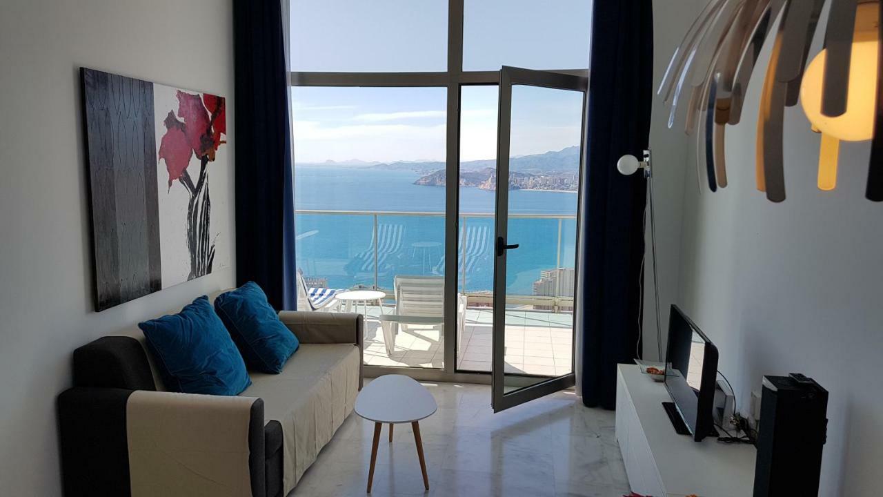 Luxury Apartment On The 40Th Floor With Amazing Views Benidorm Eksteriør bilde